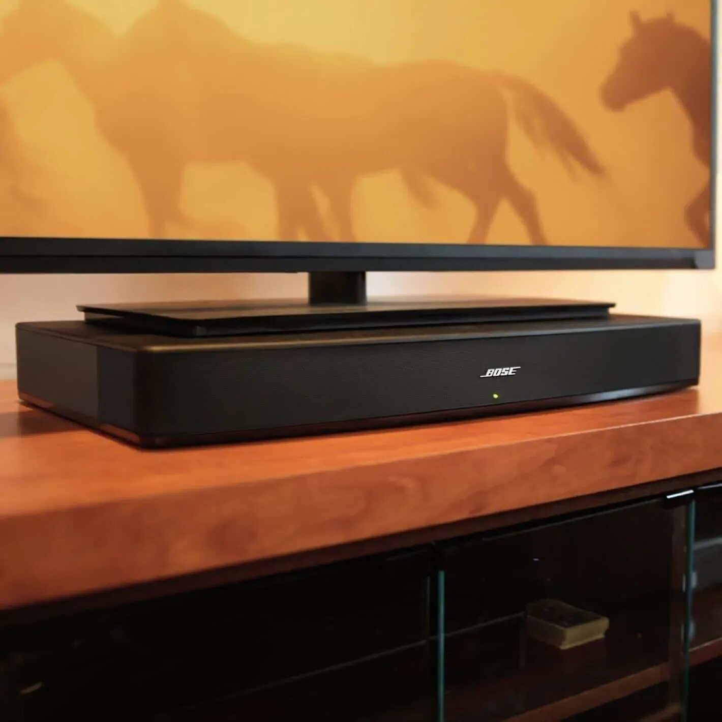 Саундбар бос. Звуковая панель bose solo 15 ii tv. саундбар bose solo 15. саундбар bose 2025. саундбар bose solo tv sound system.