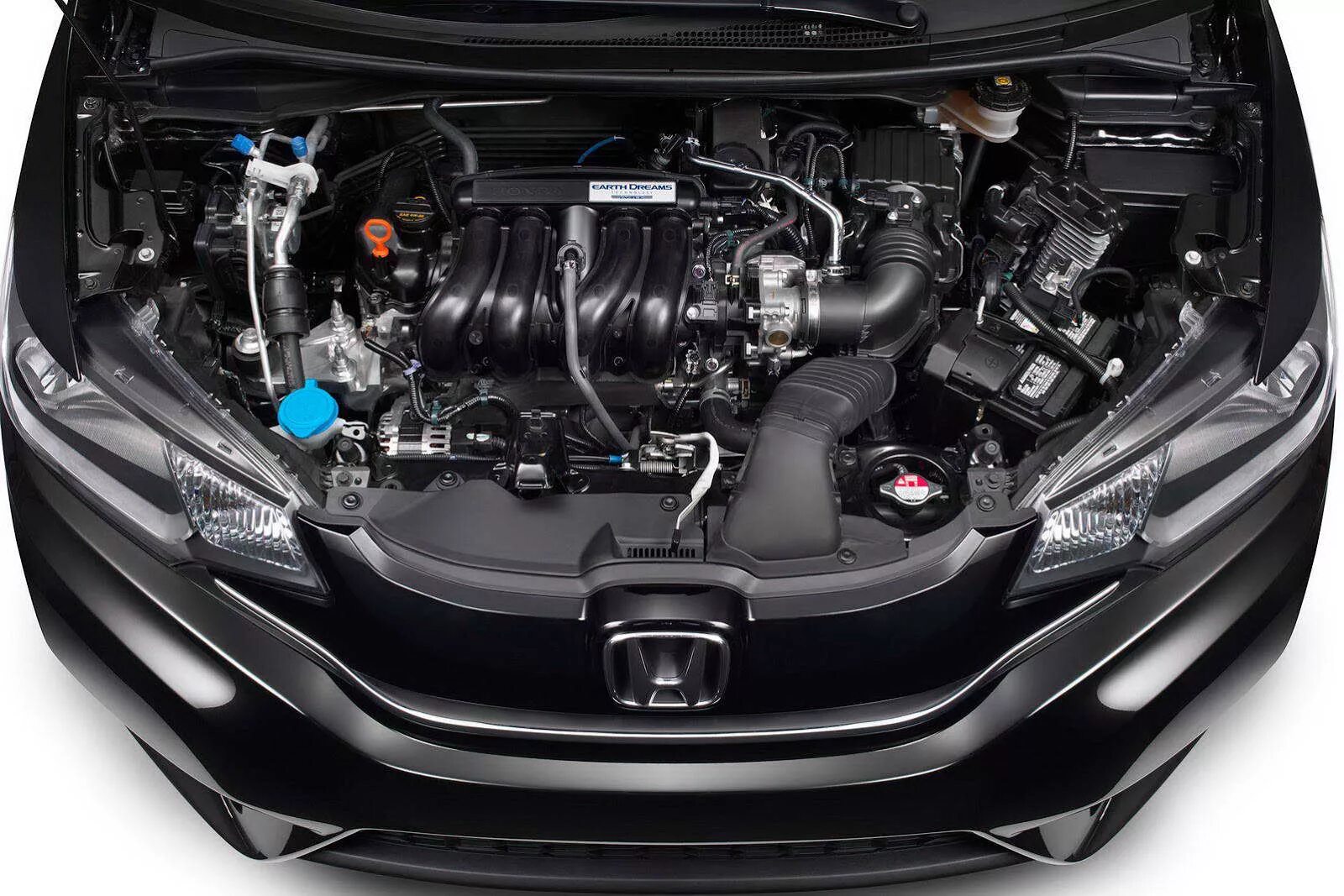 Двигатель: Honda Fit 2015. Honda Fit 2014 под капотом. Под капотом Honda Fit 2015. Honda Fit 2018 под капотом. Двигатели автомобиля хонда