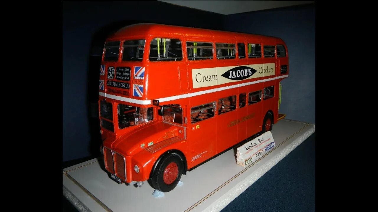 Автобус 1 24. Routemaster Bus 1 24. Revell 1/24 London Bus. 07651 Лондонский автобус Revell. Revell London Bus.