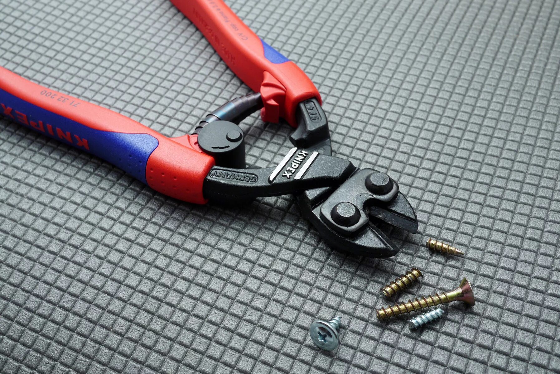 Bosch дрель ударная psb 850-2 re 0603173020. Re tools. дрель для торцевателя bosch gsb 19-2 re professional 850w. Remington industrial re500. набор инструментов bosch all in one.