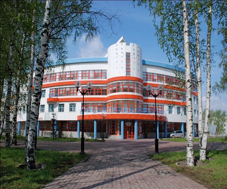 1 ханты. 1 ханты. Гимназия ханты-мансийск. 1 ханты. Здание школы 1 ханты-мансийск.