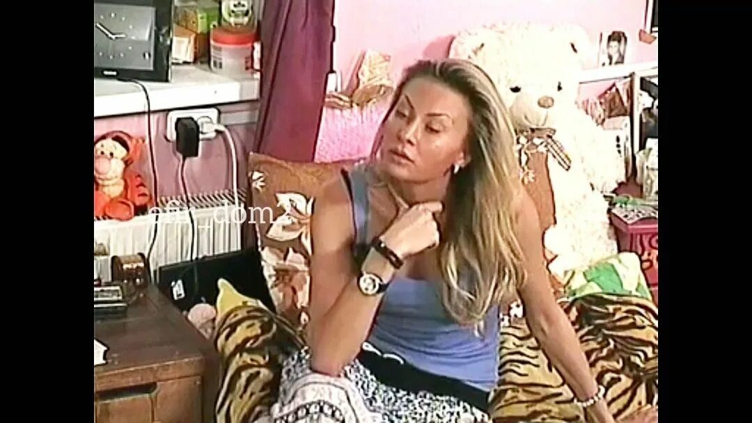 Дом-2. Кристина дом 2. Перемешка 2017 карусель. Дом 2 саша черно фото сейчас 2022. Дом 2 эфир от 14 ноября 2023.