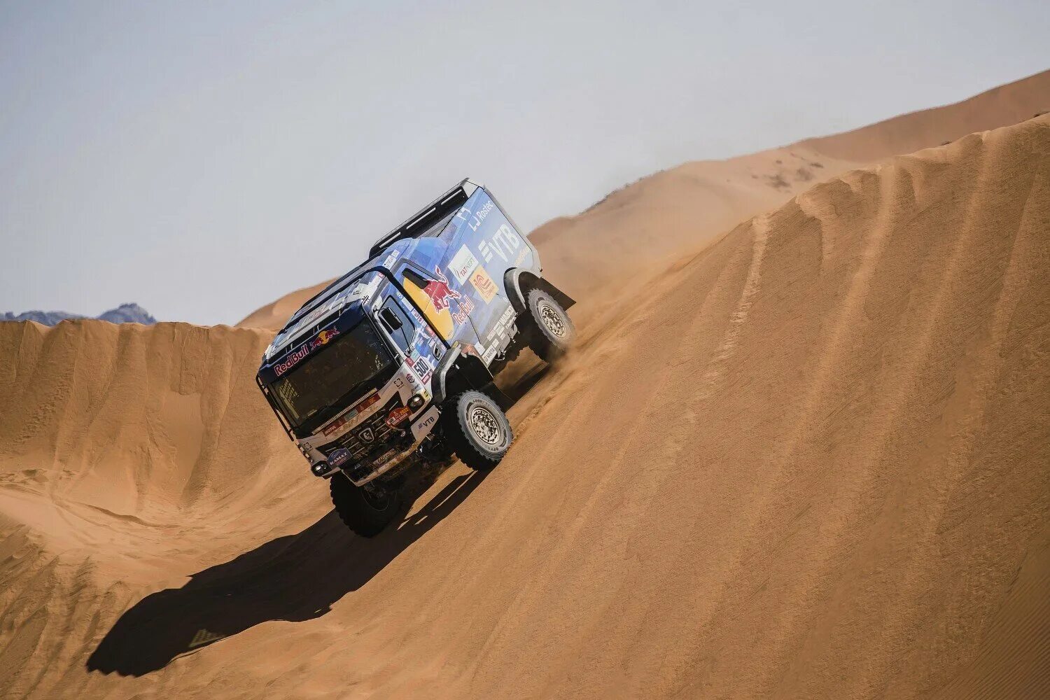 КАМАЗ Дакар 2022. KAMAZ Dakar 2023. КАМАЗ ралли Дакар 2018. КАМАЗ 2024 Дакар.