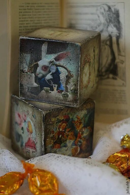 Giiker super cube i3y. Кубик рубик 2x2. Алиса кубик. Кубик алиса. Кубик-рубика 3х3 квадрат с треугольником.