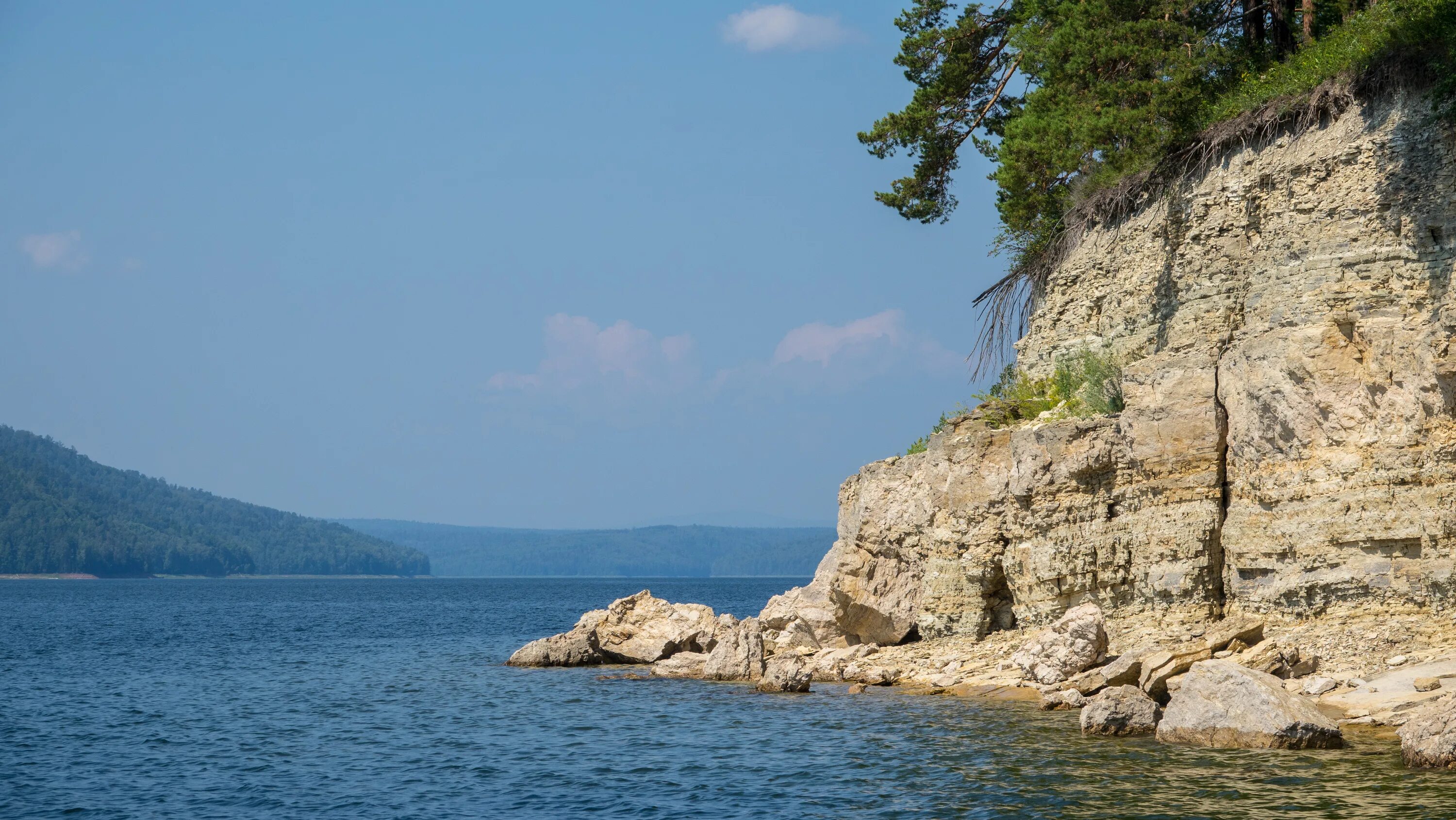 Красноярское море красноярск. Зурбаган красноярское море. Красноярск море отдых. Залив сисим красноярское водохранилище. Красноярск море отдых.