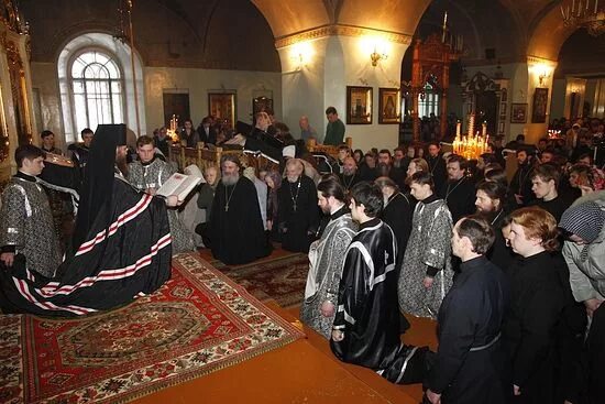 чин прощения в прощенное. прощеное воскресенье в храме. прощенное воскресенье служба в храме. прощеное воскресенье чин прощения в храме. прощенное воскресенье служба в храме.