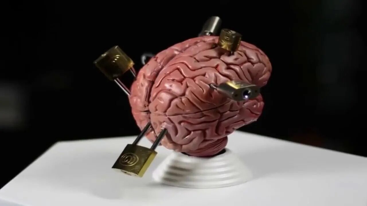 Мозг скульптура. Мозг статуя. Мозг арт. Lock мозг?.