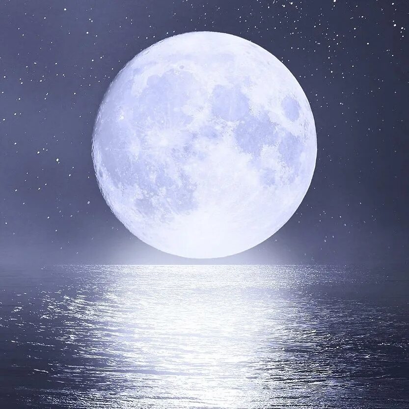 Словно белая луна. Белая Луна. Белоснежная Луна. Луна рейки. Лунно белый.