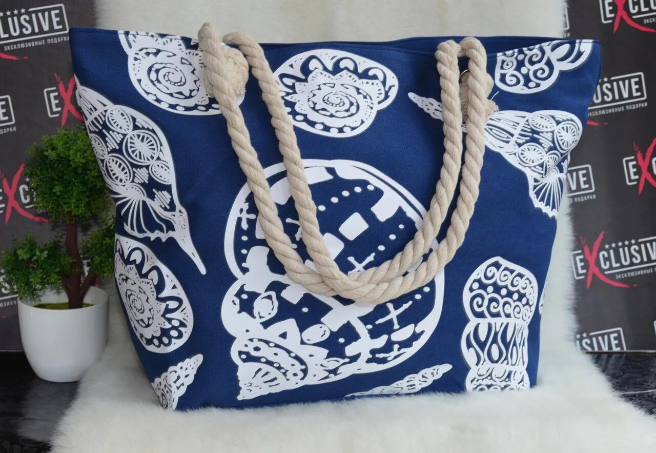 Купальники 46 размера. Синий 2 30 на пляжный ассортимент. Милабель купальники официальный сайт. Сумка синяя с белым. Infinity 31204710212 купальник жен.