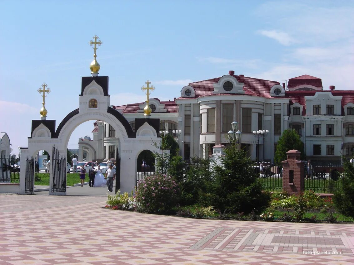 Фото прохоровского района белгородской области Петропавловский храм на закате дня Прохоровка (Прохоровский район) Фотопланета