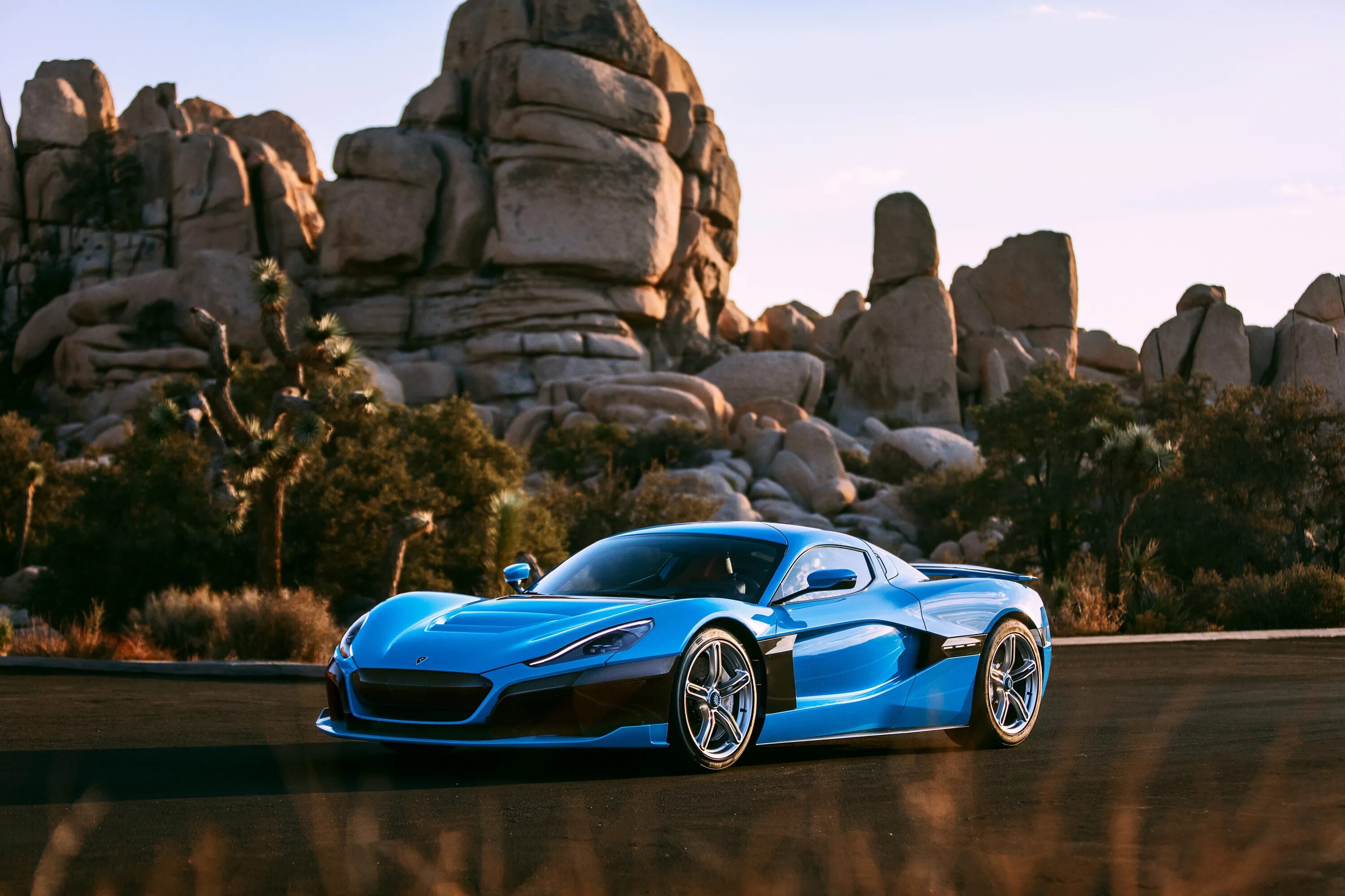 Rimac c_two. Rimac Concept two. Машина Rimac nevera. Гиперкар Rimac c_two.