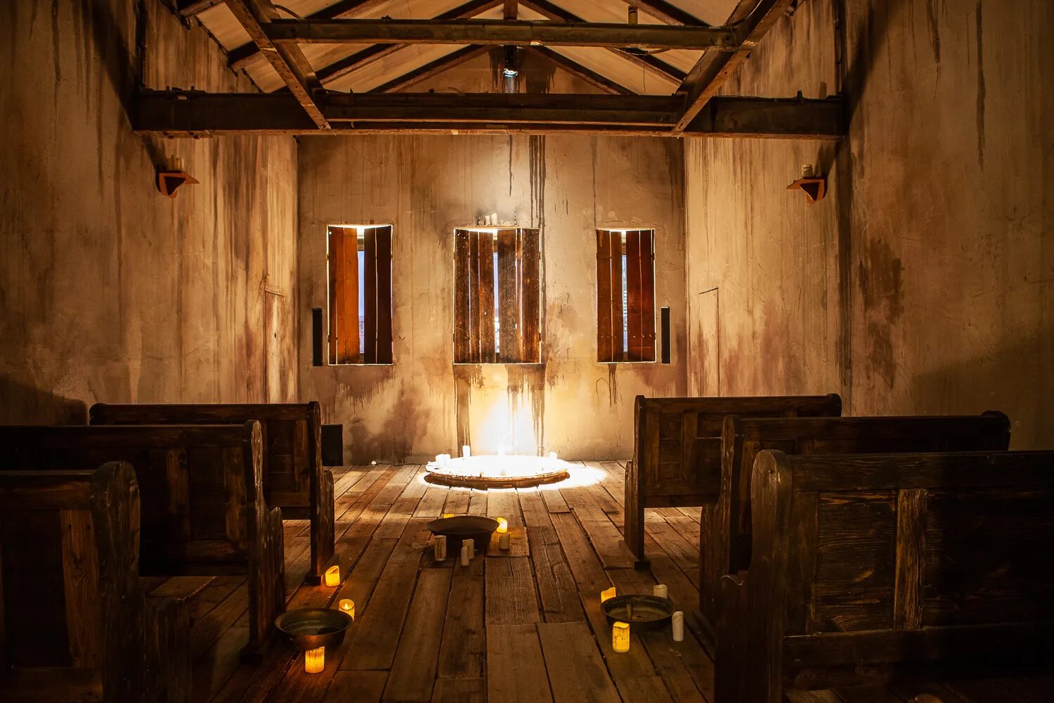 Зеркало карлоса сантоса спектакль иммерсивный. Зеркало карлоса сантоса спектакль иммерсивный. Зеркало карлоса сантоса ресторан. Зеркало карлоса сантоса актеры. Эмпирическое шоу зеркало карлоса сантоса фото.