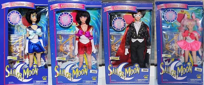 Пластиковая кукла Sailor Moon которая меняла одежду. Игрушки Германия 1991 кукла Мун. Маленькая кукла из Sailor Moon которые меняет одежду в девяностые года. Кукла муне