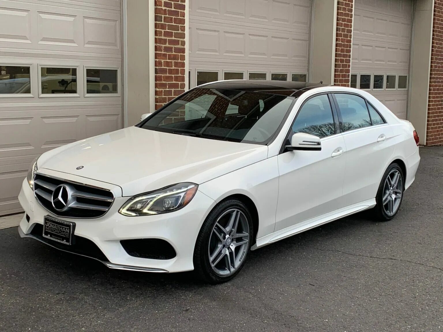 Мерседес Бенц е350. Mercedes Benz e class e350. Mercedes Benz e350 AMG. Mercedes Benz e350 2016. Мерседес бенц 2015 года