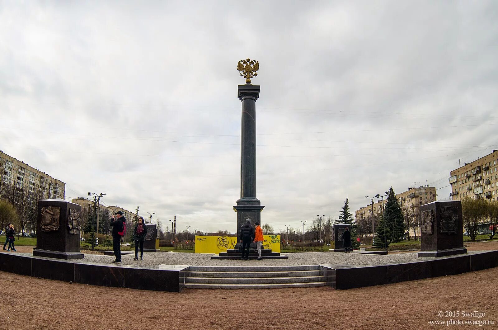 Города воинской славы питера. Стела «город воинской славы» (Колпино). Стела воинской славы в Колпино.