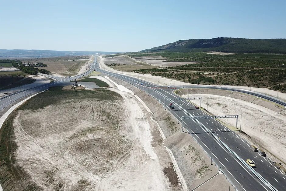 Романовская дорога Ялта. Дороги Крыма. Новая дорога в Крым. Крым дорога на сегодняшний день.