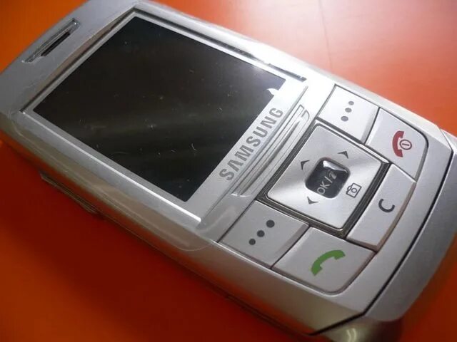 Samsung SGH-e250. Samsung слайдер SGH-e250 SGH. Samsung SGH-e250i телефон. Samsung SGH 250 1996.