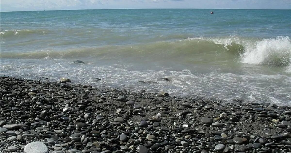 Черное море находится в сочи. Лоо море. адлер пляж лоо. анапа лоо. черное море сочи.