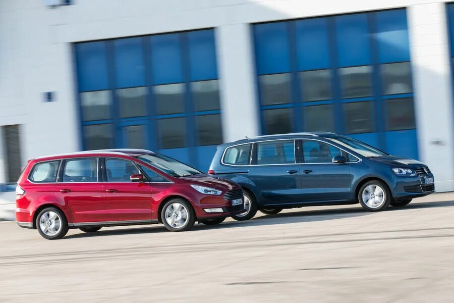 Форд галакси 2021. Volkswagen Sharan и Ford Galaxy. Ford Galaxy 2001 и Volkswagen Sharan. Шаран Фольксваген Galaksi XI.