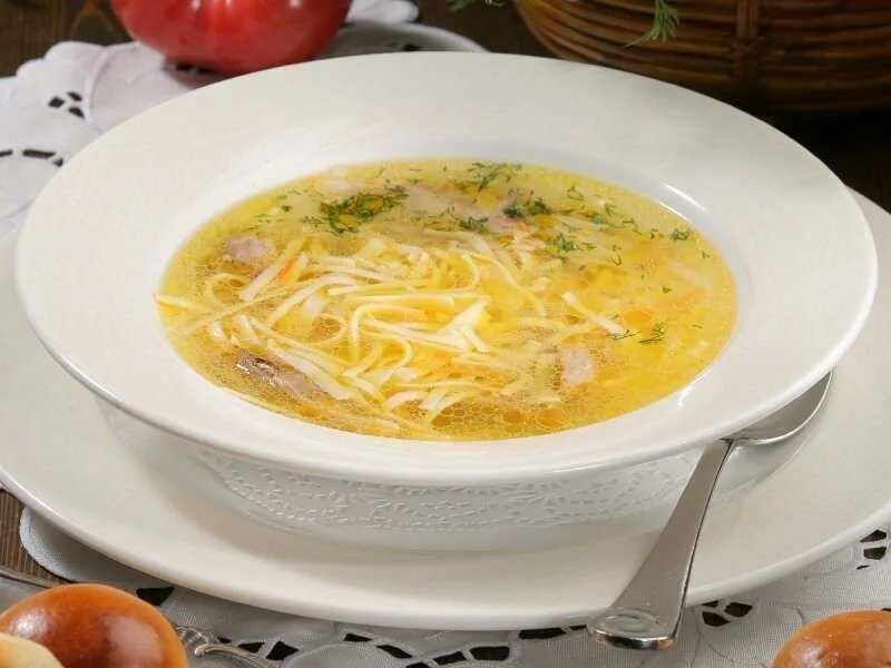 Суп лапша с курицей фото. Суп токмач. токмач казань суп. татарская куриная лапша. куриный суп-лапша (nudelsuppe)..