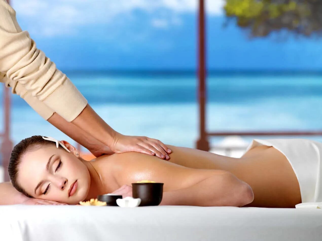 Реклама спа. Массаж на море. спа массаж. spa процедуры. spa массаж.