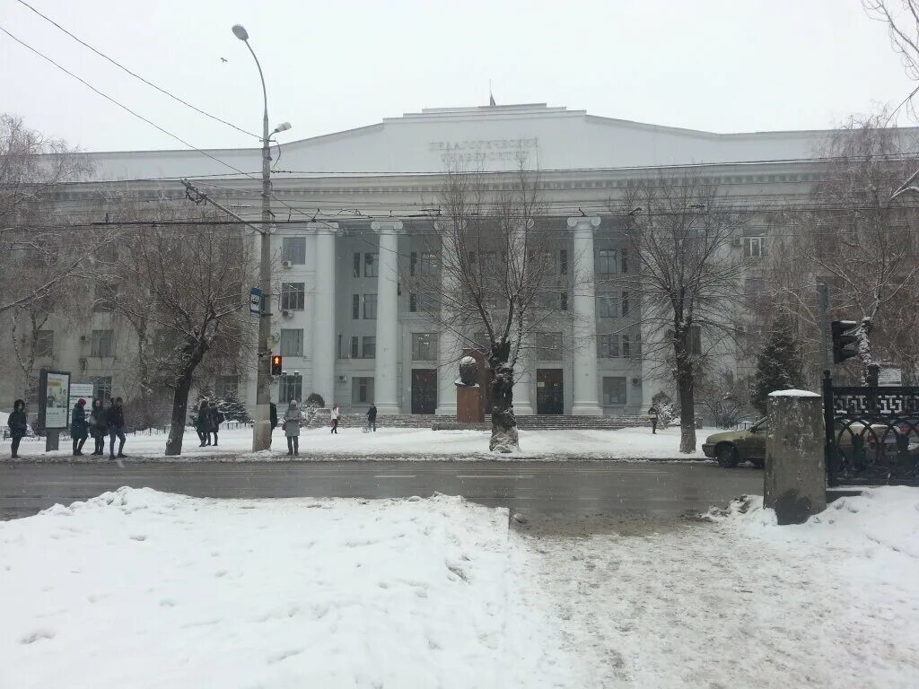 волгоград. волгоградский государственный социально-педагогический университет. ленина 27 вгспу волгоград. здание государственного педуниверситета. волгоградский социально-педагогический университет.