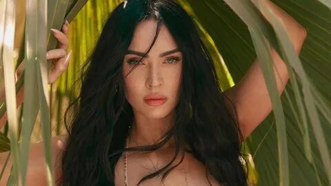 Терең қара адамды трахает