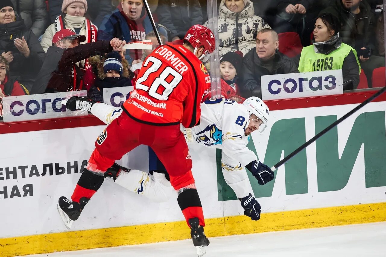 Автомобилист» и «сибирь» кхл фонбет фото 2023. Юхан маттссон автомобилист. D13 арена екб хоккей\. Хк автомобилист 2023. Авангард 2022.