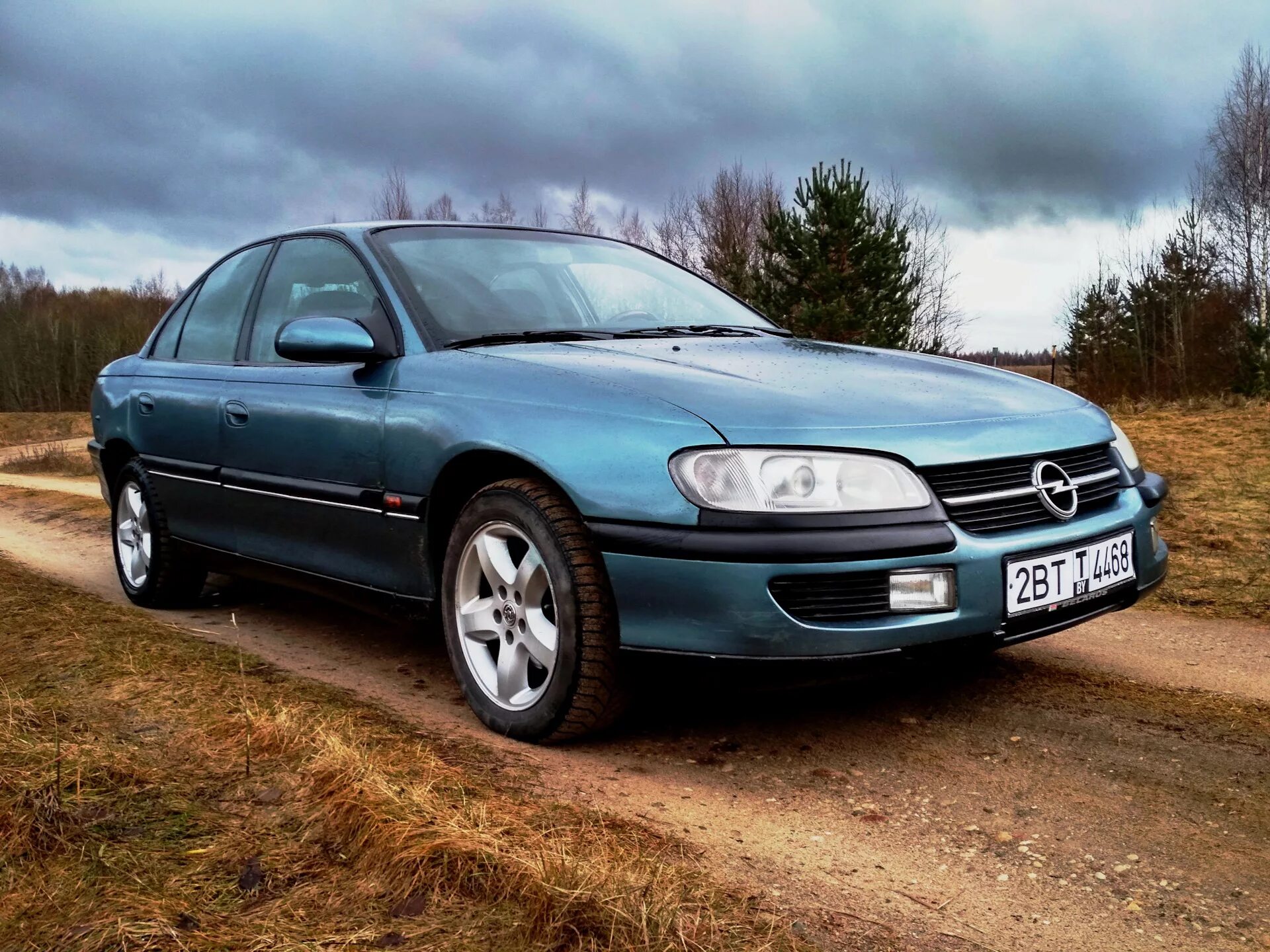 Опель омега б авито. Opel Omega b 1999. Opel Omega 1999. Опель Омега 2. Opel Omega a 2.0.