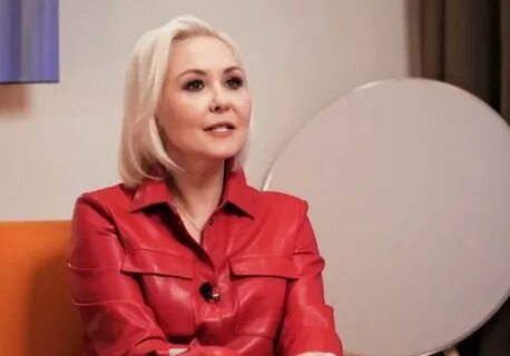 Василиса Володина жалаңаш порнографиялық фотосуреттер мен бейнелер