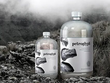 Петроглиф вода