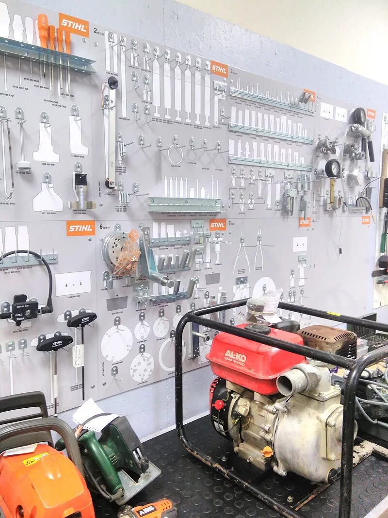 Сервис центр штиль. Монтажный стенд stihl. инструмент штиль сервисный. сервисный центр stihl. оборудование для сервиса штиль.