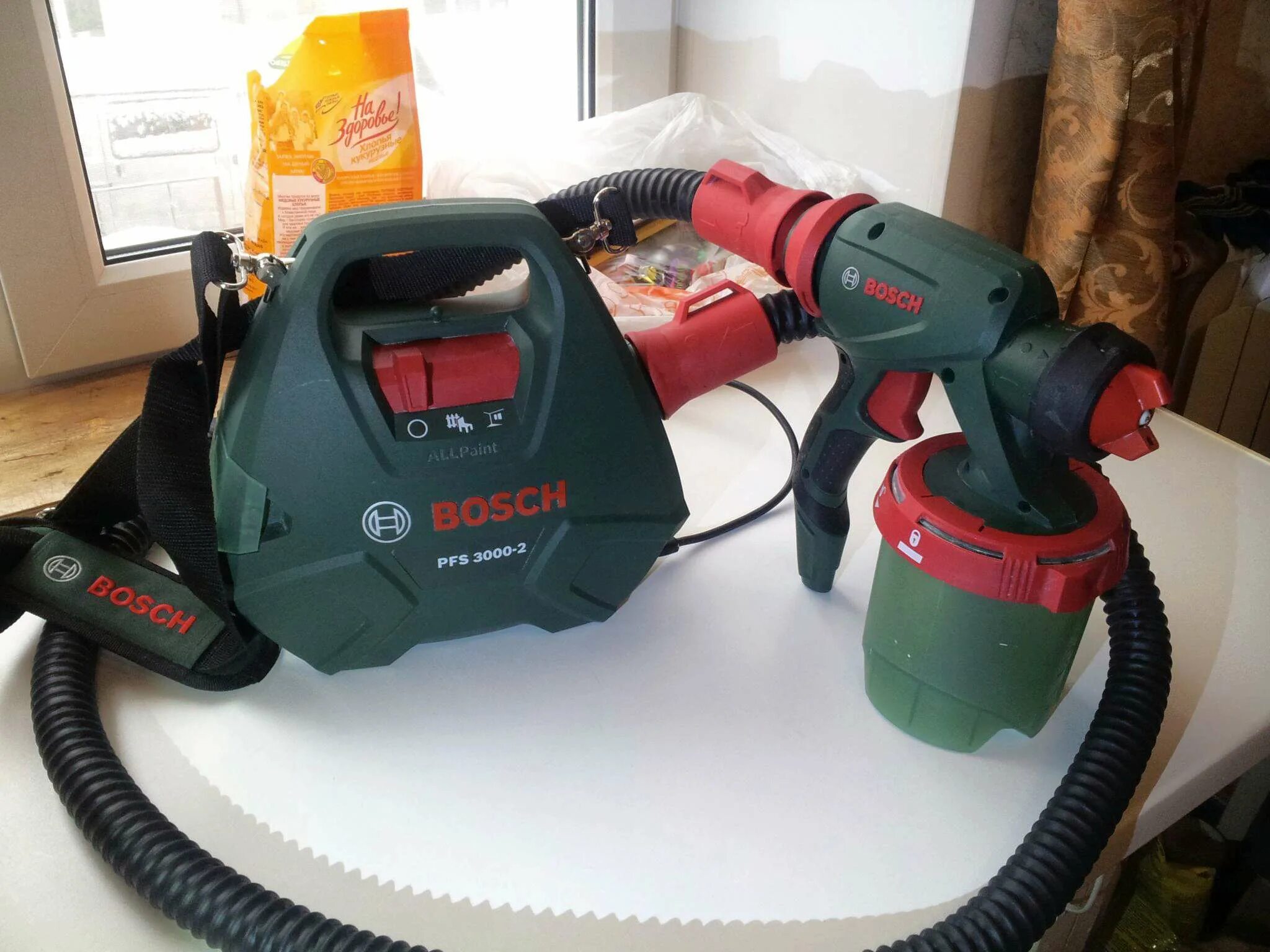 Bosch pfs 3000 2. Краскопульт Bosch PFS 3000. Bosch 3000-2 краскопульт. Краскораспылитель Bosch PFS 3000-2.