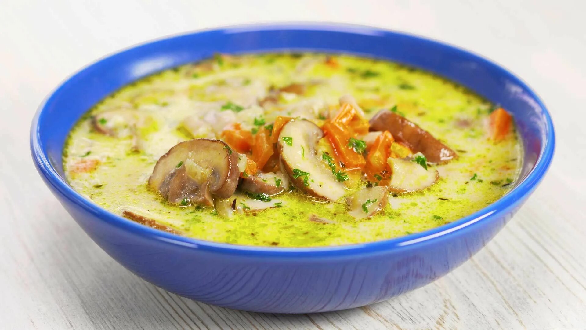 Грибной суп с курицей и плавленным сыром. Похлебка Гороховая с грибами. Курино грибной суп. Грибной сливочный суп. Пилешка супа.