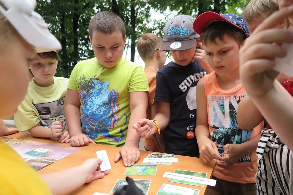 Лагерь во время каникул. Детские лагеря в Кемеровской области. Открытия сделанные детьми.