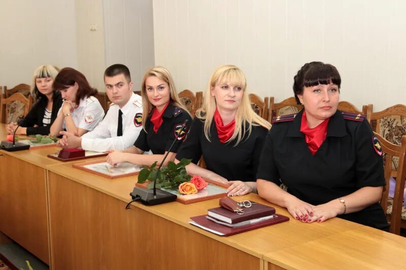 Ор умвд. Юридический отдел мвд. сотрудники правового отдела. работники юридического отдела. правовой отдел умвд по орловской области.
