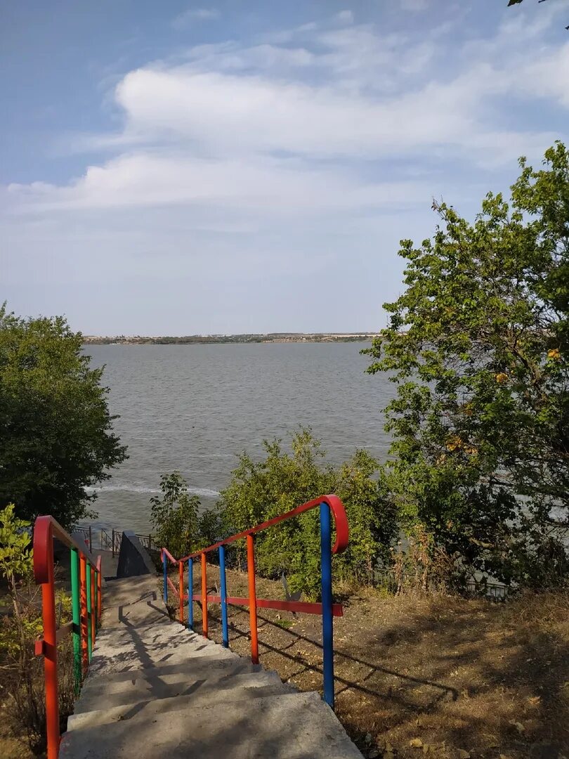 База родник таганрог. База Родник Гаевка. База отдыха Гаевка Таганрог. Родник база отдыха Гаевка. Турбаза Родник Таганрог.