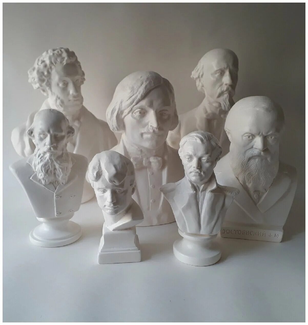 Гипс, 5-6 см. Сердце из гипса. Гипс, 7,5-10 см. Голова антиноя, гипс (арт. Гипсовая голова антиноя.