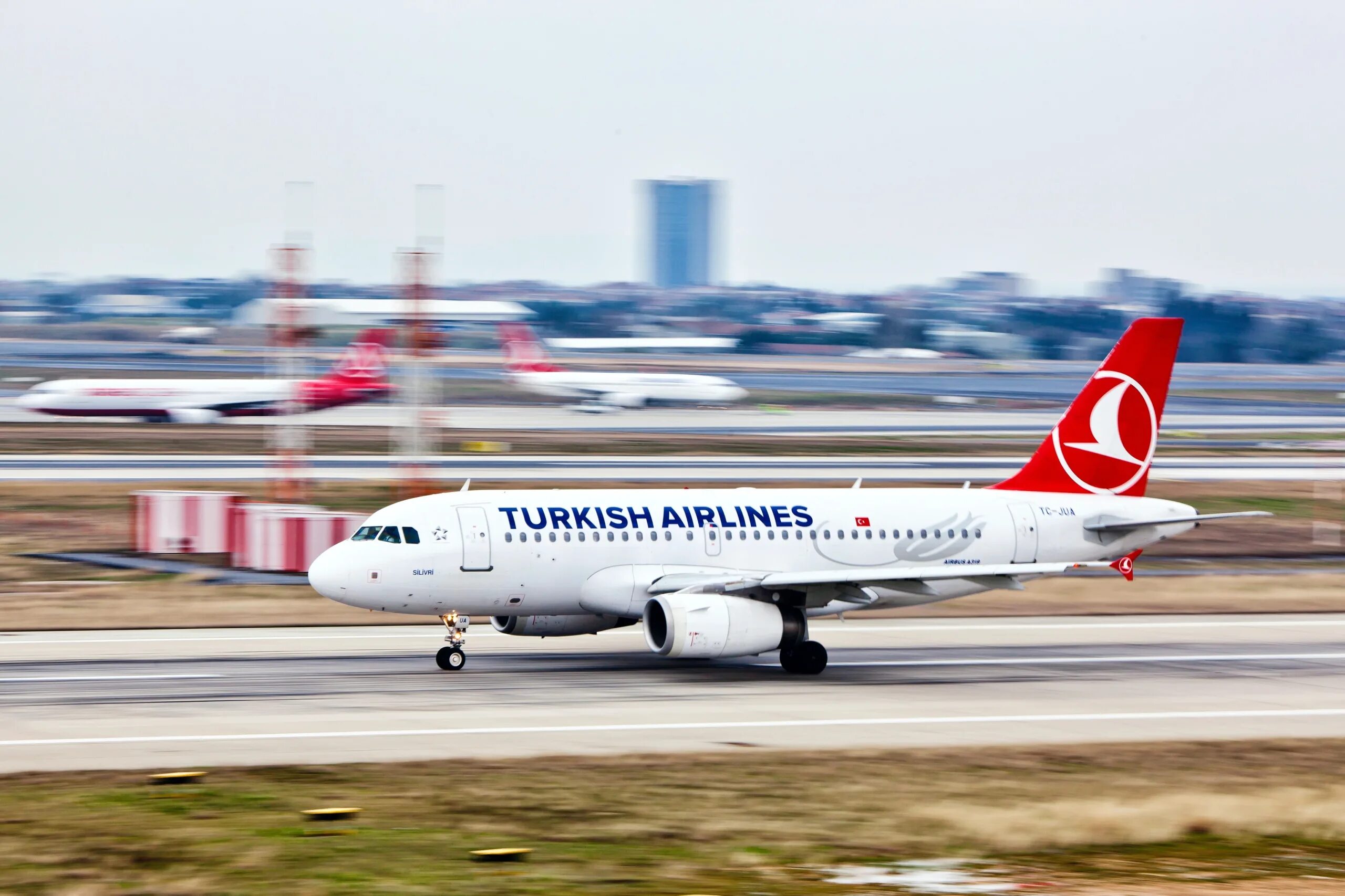 туркиш эйрлайнс москва турция. авиаперевозчик. Airlines boeing 737-800 екатеринбург анталья. туркиш эйрлайнс рейс 3136 самолет. турецкие авиалинии аэропорт.