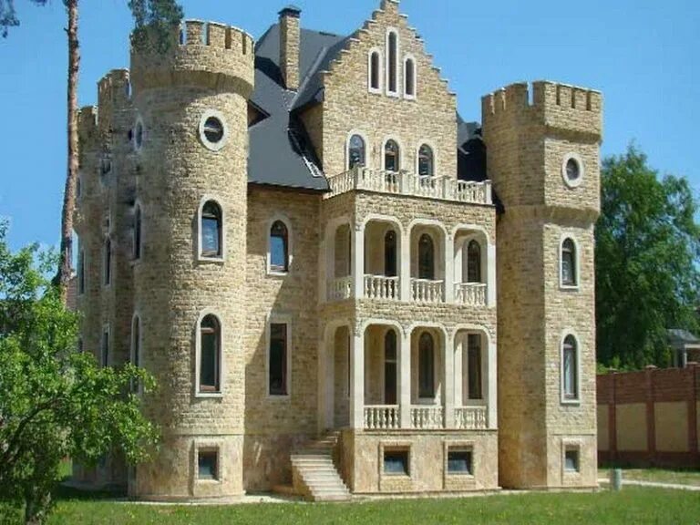 особняк тюдор готика архитектура. шато габо замок. дом в романском стиле. проекты замков. проект замка.