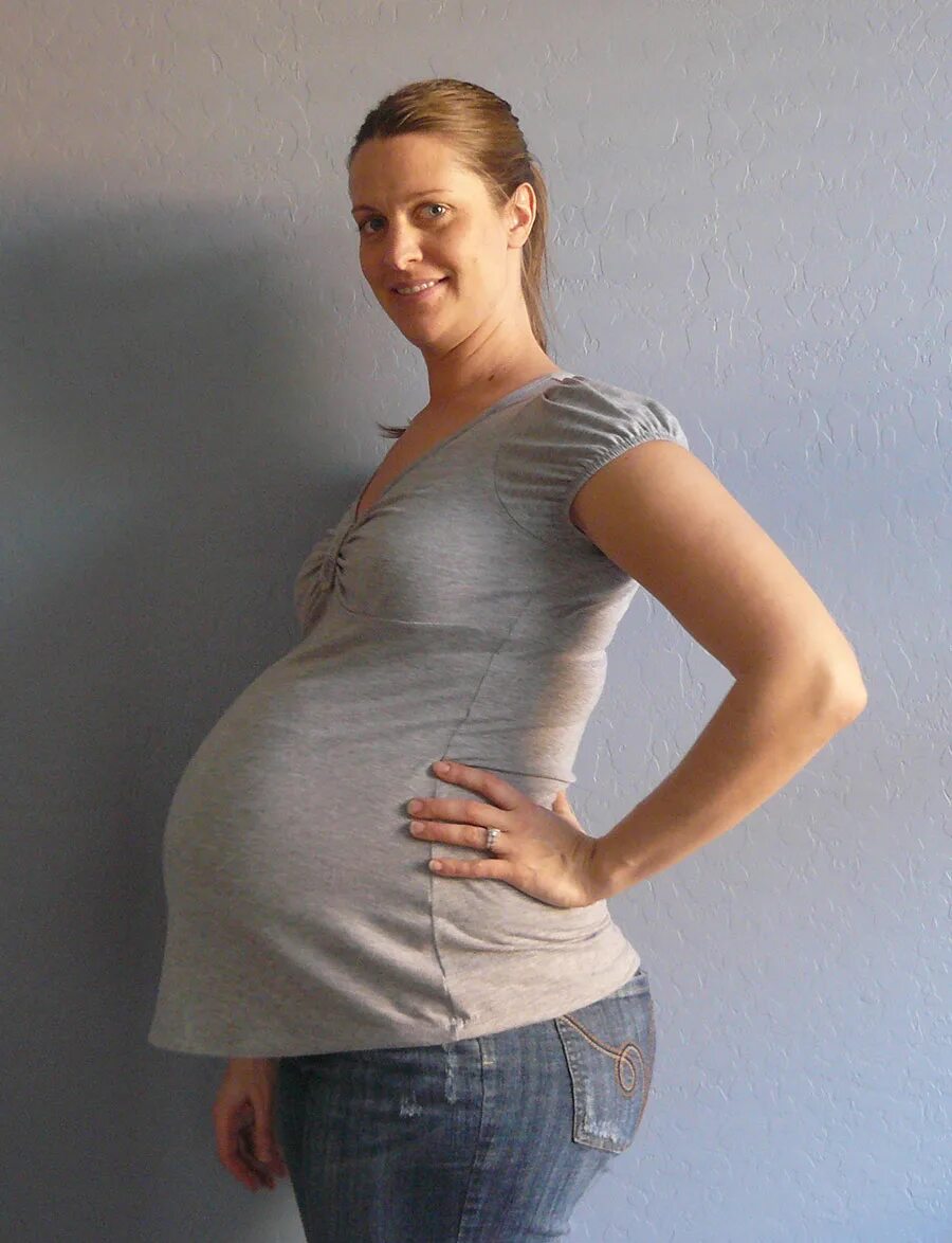 32 неделя беременности форум. девушка беременна 32 года. живот на 36 неделе беременности. беременна в 33. Pregnancy by week.