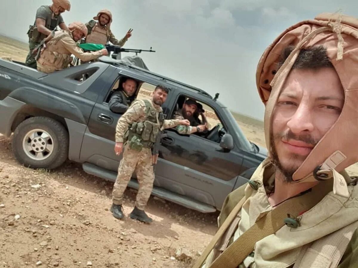 Чадов кологривый сирия. Войска в сирии. Сирийский ак. Чадов кологривый сирия. Чадов кологривый сирия.