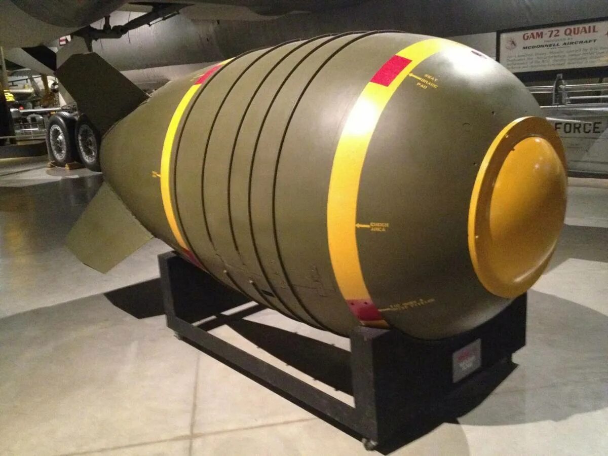 MK.6 ядерное оружие. Ядерная боеголовка Mark III. Атомная бомба РДС 37. Ядерное оружие боеголовки. Скинуть ядерку