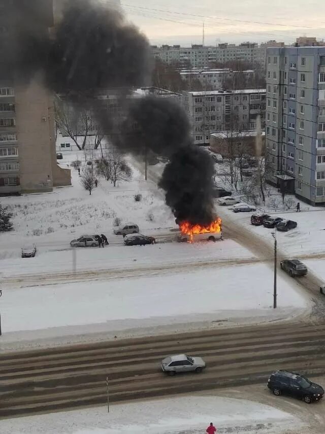Пролетарка чп великий новгород. Анти чп 53. Пятерочки колмовский мост дтп. Чп 53 город великий новгород. Чп великий новгород чп великий новгород.