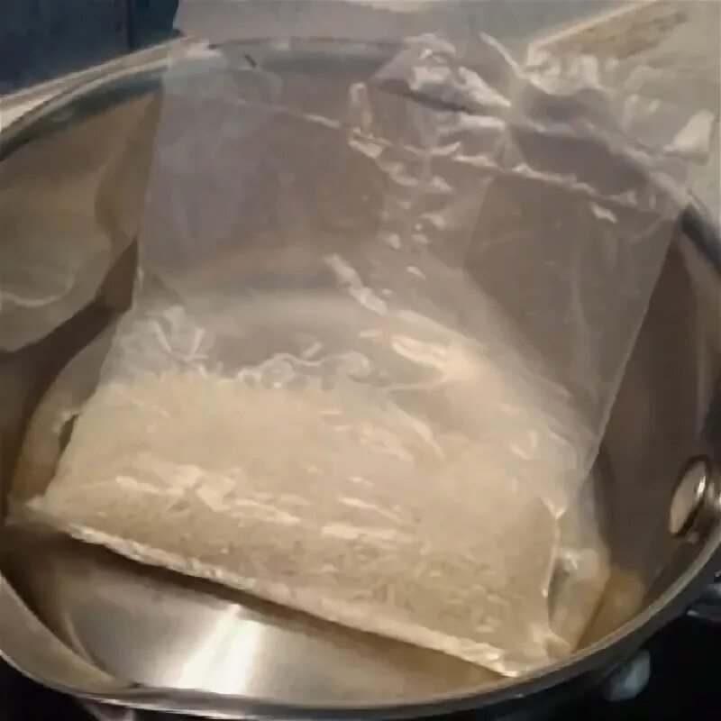 Сколько по времени варится рис в пакетиках. Рис в пакетах для варки. Отварить рис в пакетиках. Рис в пакетиках сваренный. Рис порционный в пакетах.