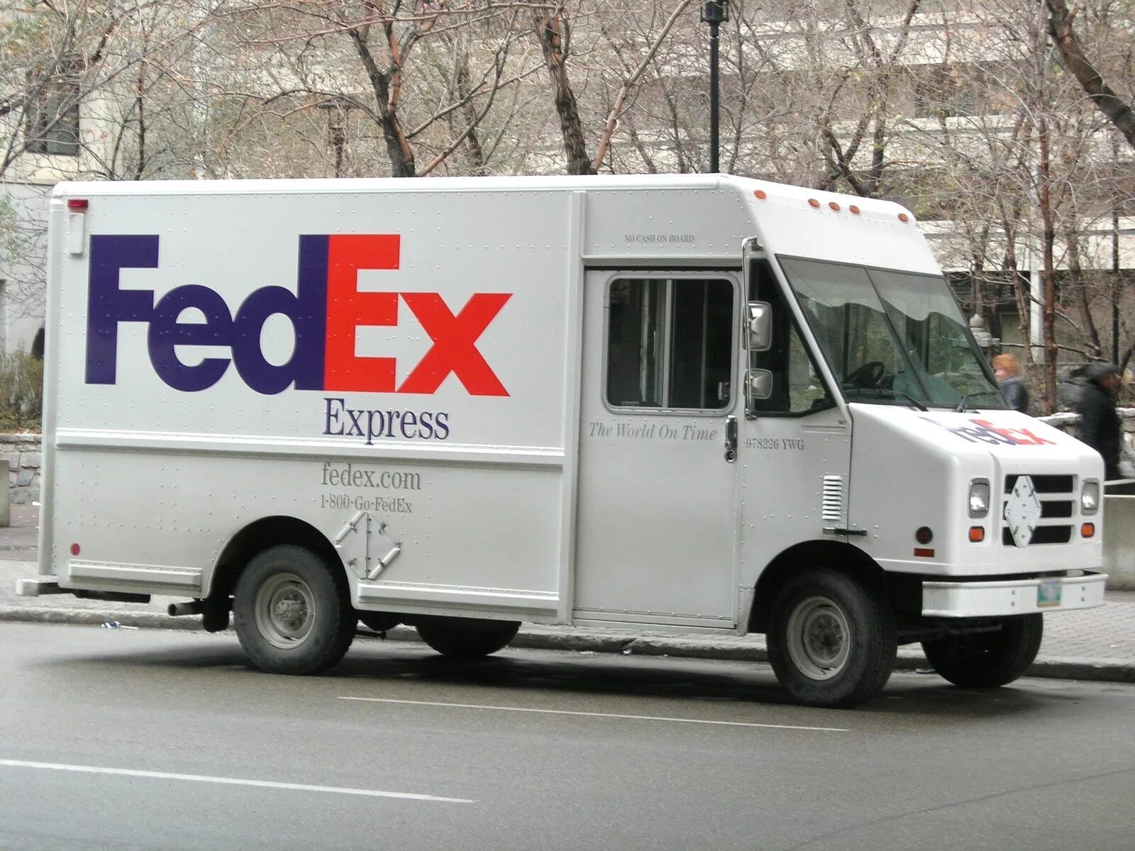 Fedex track. Федекс. FEDEX лого. FEDEX Express. FEDEX В России.