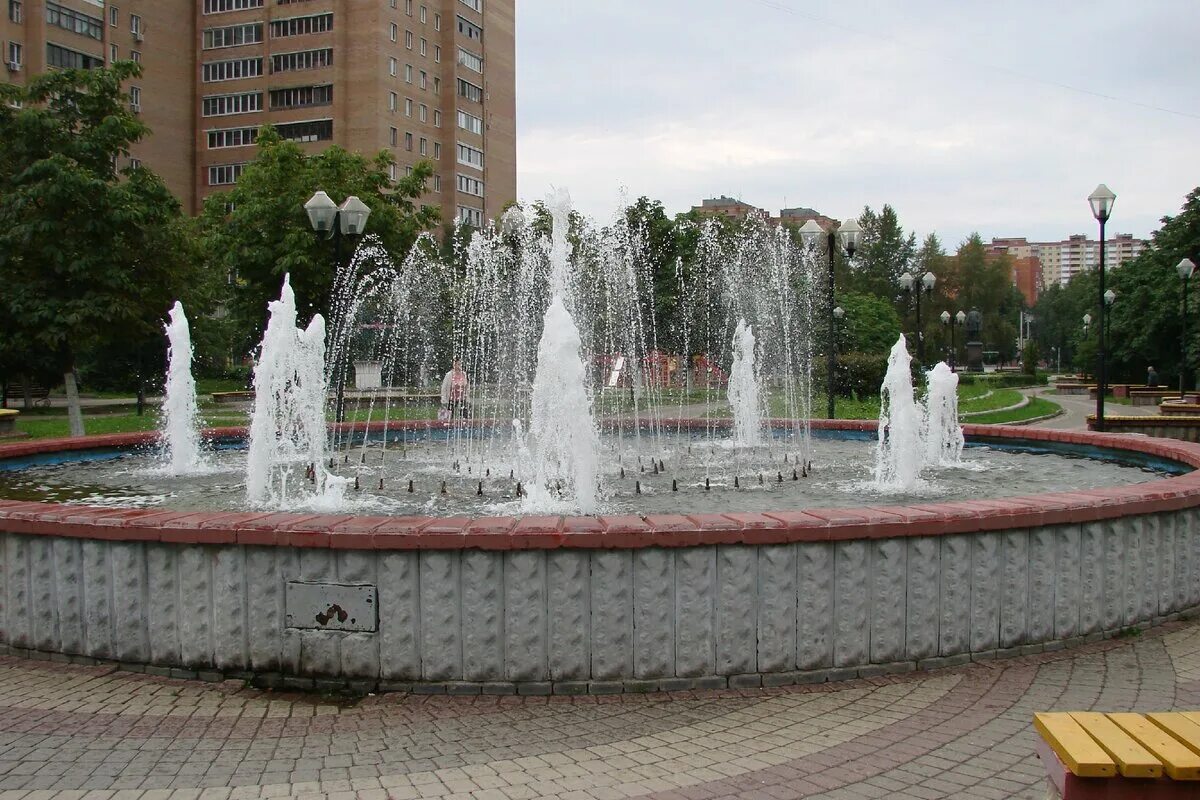 Город Железнодорожный Московская область. Железнодорожный (Балашиха). Фонтан город Железнодорожный Орион. Железнодорожный Балашиха достопримечательности. Групп г железнодорожный