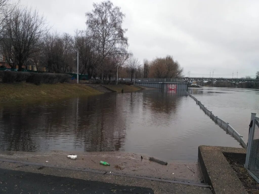 Подтопления в москве. Ул клязьминская москва ангарские пруды. Ливень в великом новгороде. Хабаровск потоп. Клязьминская улица подтопления.