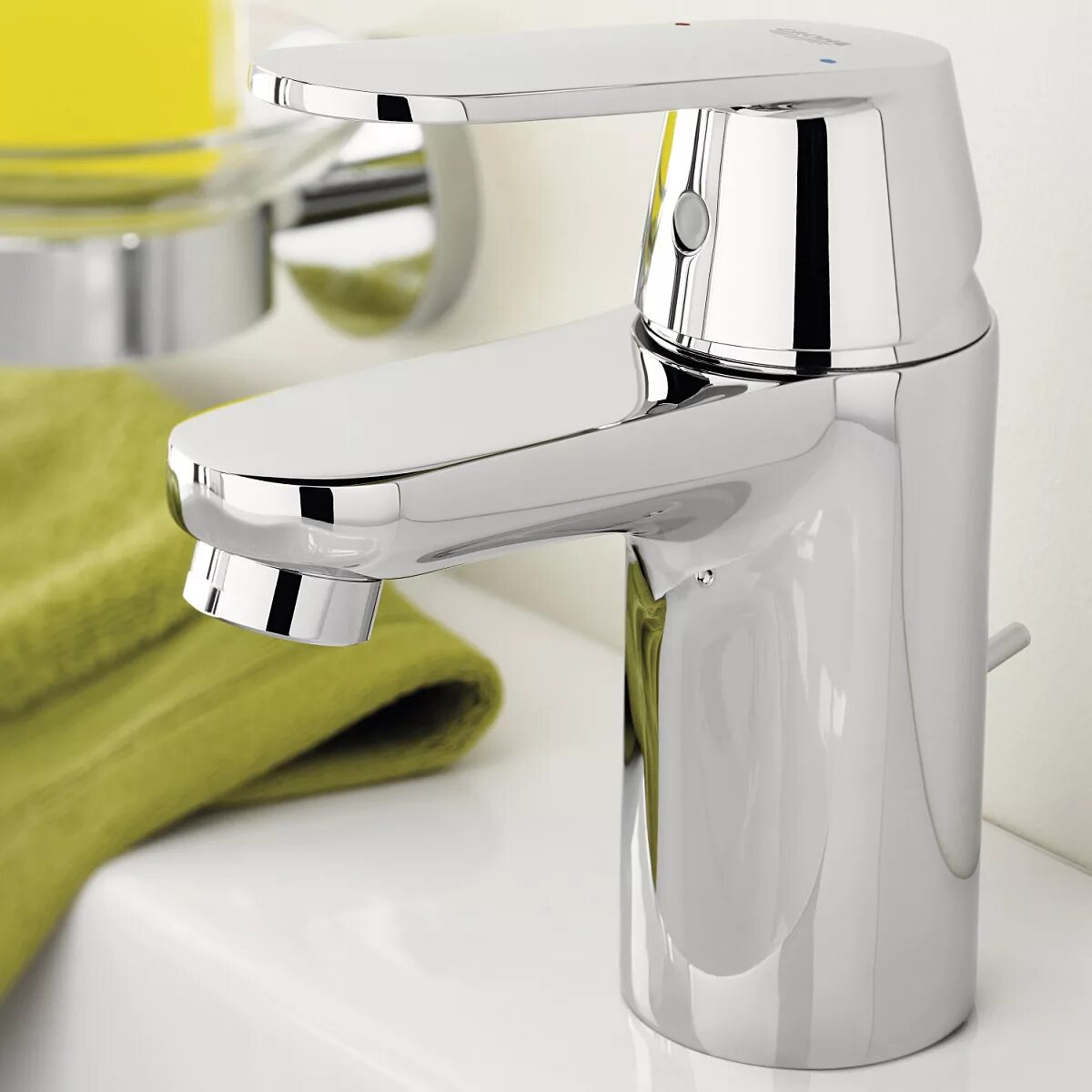 Смеситель для ванны eurosmart cosmopolitan. Смеситель для ванны grohe eurodisc cosmopolitan 33390002. Grohe eurosmart 32847000. Смеситель для душа grohe eurosmart cosmopolitan. Грое евросмарт космополитен смеситель для раковины.