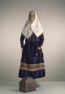 Национальный костюм урала